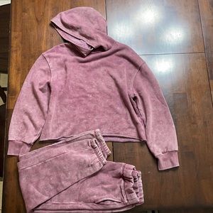 Girls size 10/12 art class hoodie and sweats